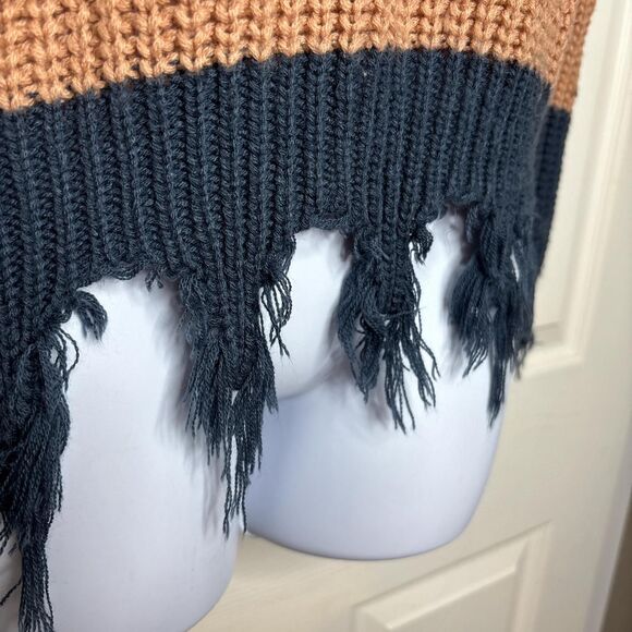 Love Tree S Distressed Colorblock Knit Sweater Lavender Cream Tan Navy Women’s - Picture 3 of 6